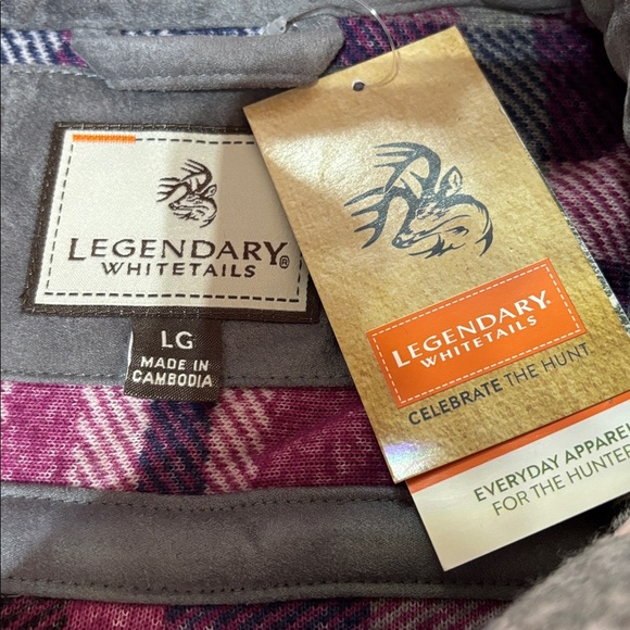 Legendary Whitetails Treasure Fleece Shacket,plaid,chest & hip pockets,snap up - Picture 9 of 12